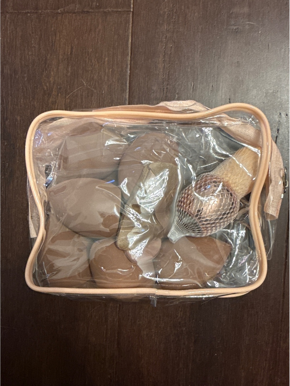 New 17 Pc Makeup Sponge Set with Travel Case